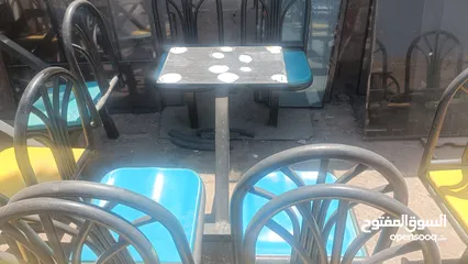  5 كراسي حداءق