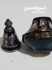  1 عطر فاخر قبرصي مرسم بماء الذهب عطرها الاصلي بالداخل تاريخ 89/2/3