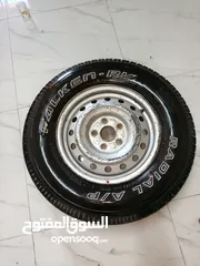  2 سبير بحاله وكاله جنط هايلوكس