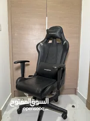  1 DXRacer Prince Series Gaming Chair