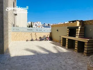  8 شقة مميزة للبيع على طريق المطار / الحويطي