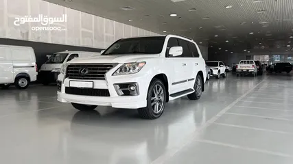  4 Lexus LX 570 platinum GCC 2015, V8 5.7,  2 services left with Lexus  service center (Al Futtaim).