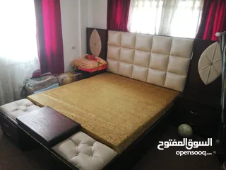  5 بيع غرفة جلوس وغرفة نوم