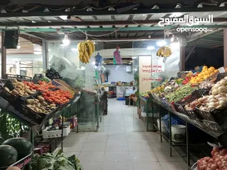 18 محل تجاري للبيع