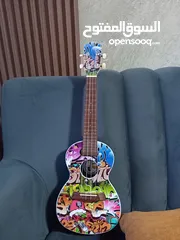  3 4 strings new body  custom body  ukulele(  آلة  (مش جيتار