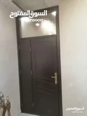  5 نشتري جميع انواع شبابيك ابواب المنيوم وابواب خشب