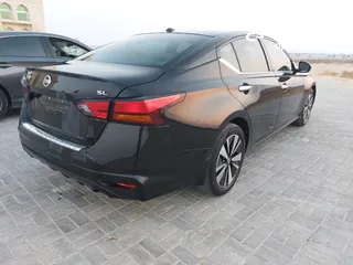  2 Nissan altima model 2019