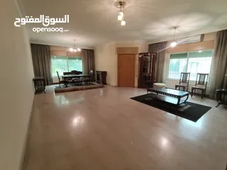  4 شقه ارضيه للبيع،،ترسات وحديقه حول البيت،،اهم مواقع دير غبار