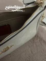  4 شنطة كوتش بيضا جديدة coach ماستر