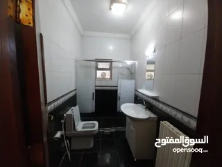  8 Unfurnished apartment to Rent  ( Property 38542 )-174700921
