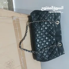  3 ليبع2 حقيبه نسائيه chopart بحاله الجديد ممتازه اسود 1حقيبه نسائيهGuccI بحاله الجديد ممتازه اسود ا