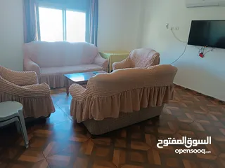  4 استديو مفروش للايجار في البيرة البالوع خلف سوبر ماركت المحسيري بشارعين