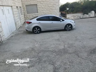  14 كيا K3 /موديل 2017/ ماتور 1600/ اقتصاديه/اصل سولار/ غنيه عن التعريف