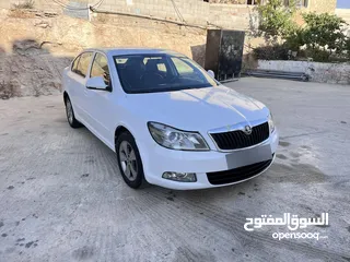  3 سكودا 2012 متور 2000