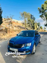  14 سكودا اوكتافيا اوتوماتيك