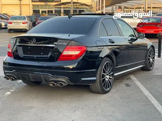  4 Mercedes C300 full options 2013