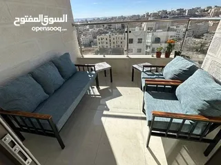  18 أثاث خارجي و حدائق