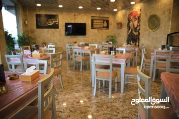  13 مطعم بوابة شرق عمان للبيع او للضمان