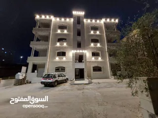  18 أسكانات الأساس - شقة ارضي فاخرة بتشطيبات مميزة للبيع - 155م - الزرقاء - ضاحية المدينة