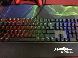  5 جهاز Pc كامل مع كل شي