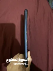  4 سامسونج A02sللبيع بسعر 100شيكل بحاجة لشاشه تغير التلفون جيد وعمر التلفون اقل من 3سنين الون ازرق على