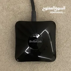 4 جهاز تحكم بأجهزة الريموت عبر التلفون و الانترنت  Broadlink RM4 Pro