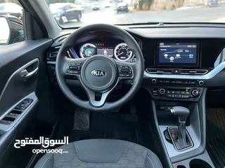  15 كيا نيرو 2020 لون اسود بحالة الوكاله عداد قليل 33 الف مايل