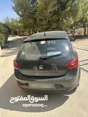  14 شارلي منصور
