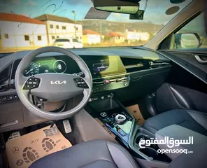  9 كايا نيرو  هايبرد (بنزين+كهرباء ) فل الفل بدون فتحة 2022 يد غيار ماوس