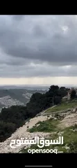  1 الموقع الاجمل للبناء والهدوء والاطلالة المرتفعة البانورامية فوق الاحراش.