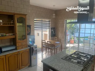  10 فيلا مفروشة للايجار في الرابية  ( Property 41482 ) سنوي فقط