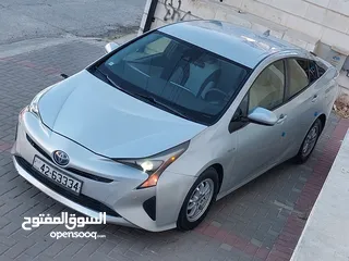  12 تويوتا بريوس 2018 سلفر// مميزة جدآ
