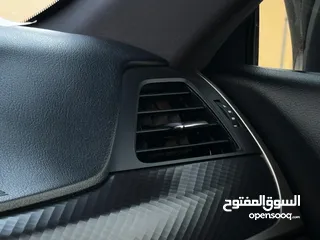  16 لكزس GS 350 f sports 2017 بلون خارجي جميل ومميز السيارة نظيفة جدا