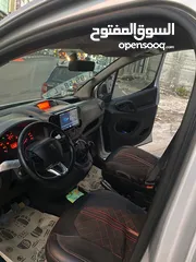  8 Peugeot Partner 2017