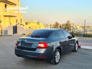  6 سكودا أوكتافيا موديل 2019 ديزل بقوة 2000 / جير أوتوماتيك  يد أولى 01 / عداد قليل حقيقي