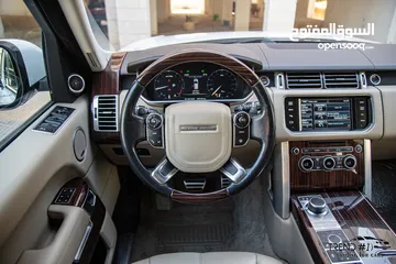  24 Range Rover Vogue 2015 Hse  وارد الشركة و قطعت مسافة 83000  كم فقط