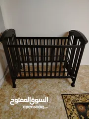  1 سرير بيبي(تخت)