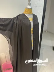  6 عبايات للبيع