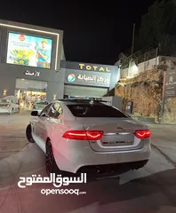  4 Jaguar XE 2019