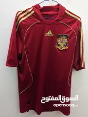  19 تيشرتات كرة قدم
