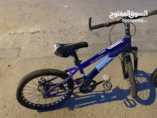  4 قاري رياضي للبيع