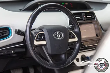  22 Toyota Prius 2018  •السيارة بحالة الوكالة و لا تحتاج الى صيانة    •محرك :  1800 سي سي  4 سلندر