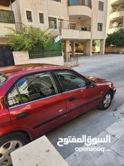  4 هوندا سيفيك 1999 للبيع يد أولى جير عادي بحاله ممتازه من الداخل والخارج