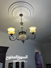 7 غرفة جلوس كاملة بحالة جيده جدا طقم كنب مريح وعملي وخاصة للاطفال مساحة عريضة للجلوس سهل الفك والغسيل