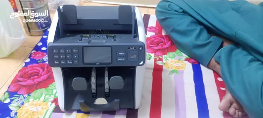  2 Cash counting machine