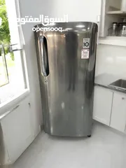  1 LG REFRIGERATOR