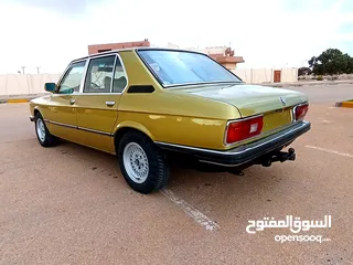  10 BMW E12 1981