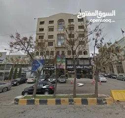  3 طابق بشارع مكة للايجار  600 متر  