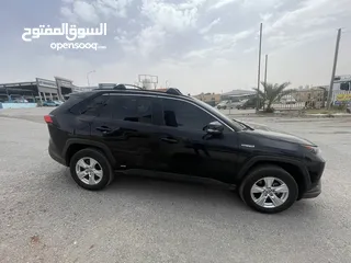  23 2021 TOYOTA RAV4, LE  بطاريه ليثيوووم السياره توب نضافه بصلاه على النبي