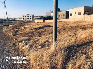  5 ارض للبيع 640م عمان-قرية سالم/شاكر الشمالي